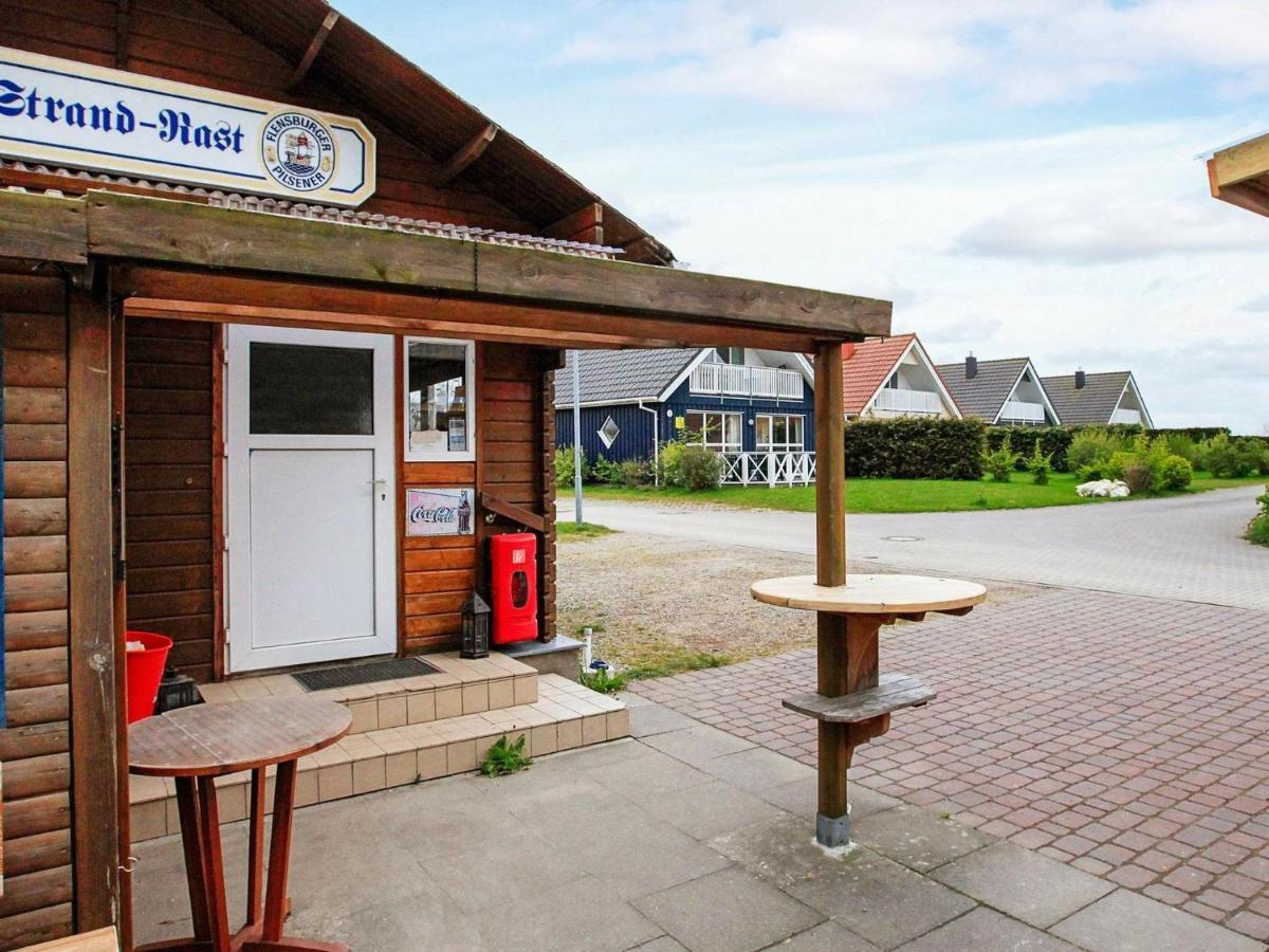 8 Person Holiday Home In Gelting Eksteriør bilde