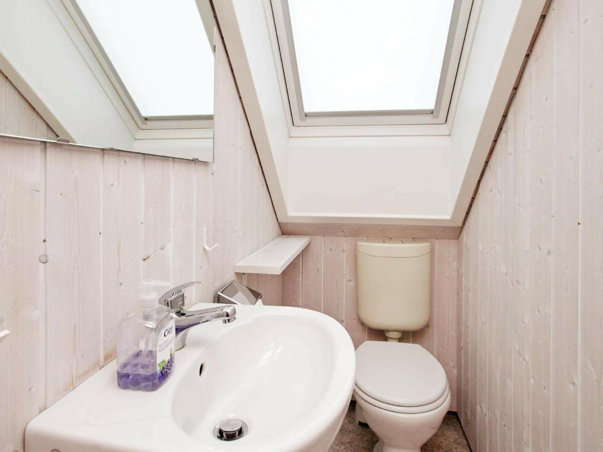 8 Person Holiday Home In Gelting Eksteriør bilde