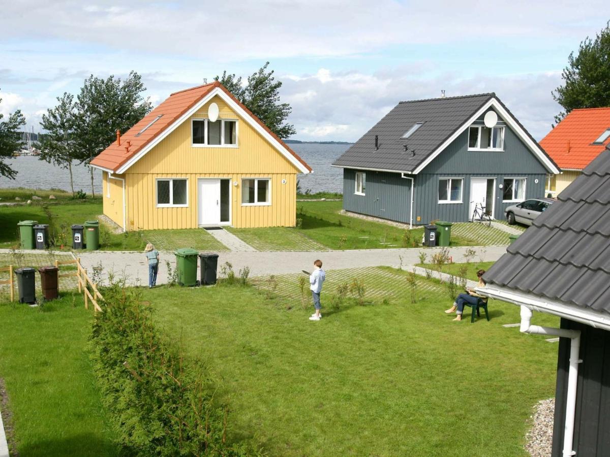 8 Person Holiday Home In Gelting Eksteriør bilde